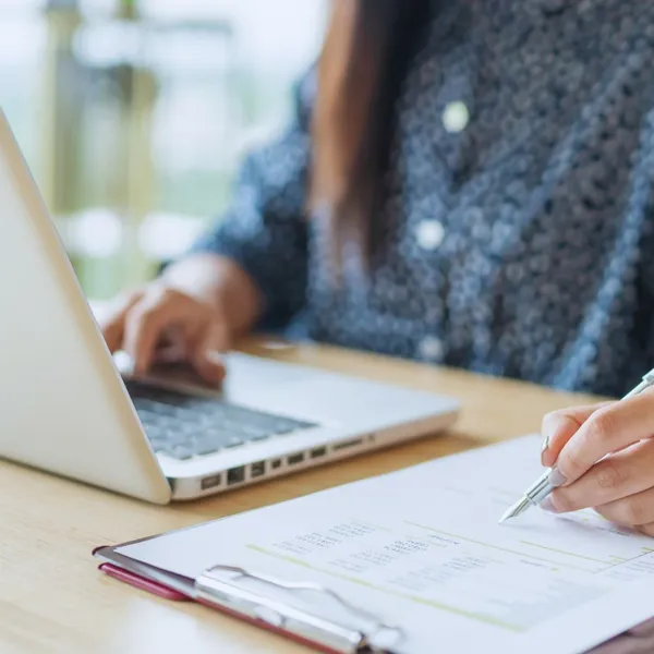 Image de Les responsabilités d'un alternant en gestion locative : ce qu'il peut prendre en charge dans ton entreprise Image de Les responsabilités d'un alternant en gestion locative : ce qu'il peut prendre en charge dans ton entreprise